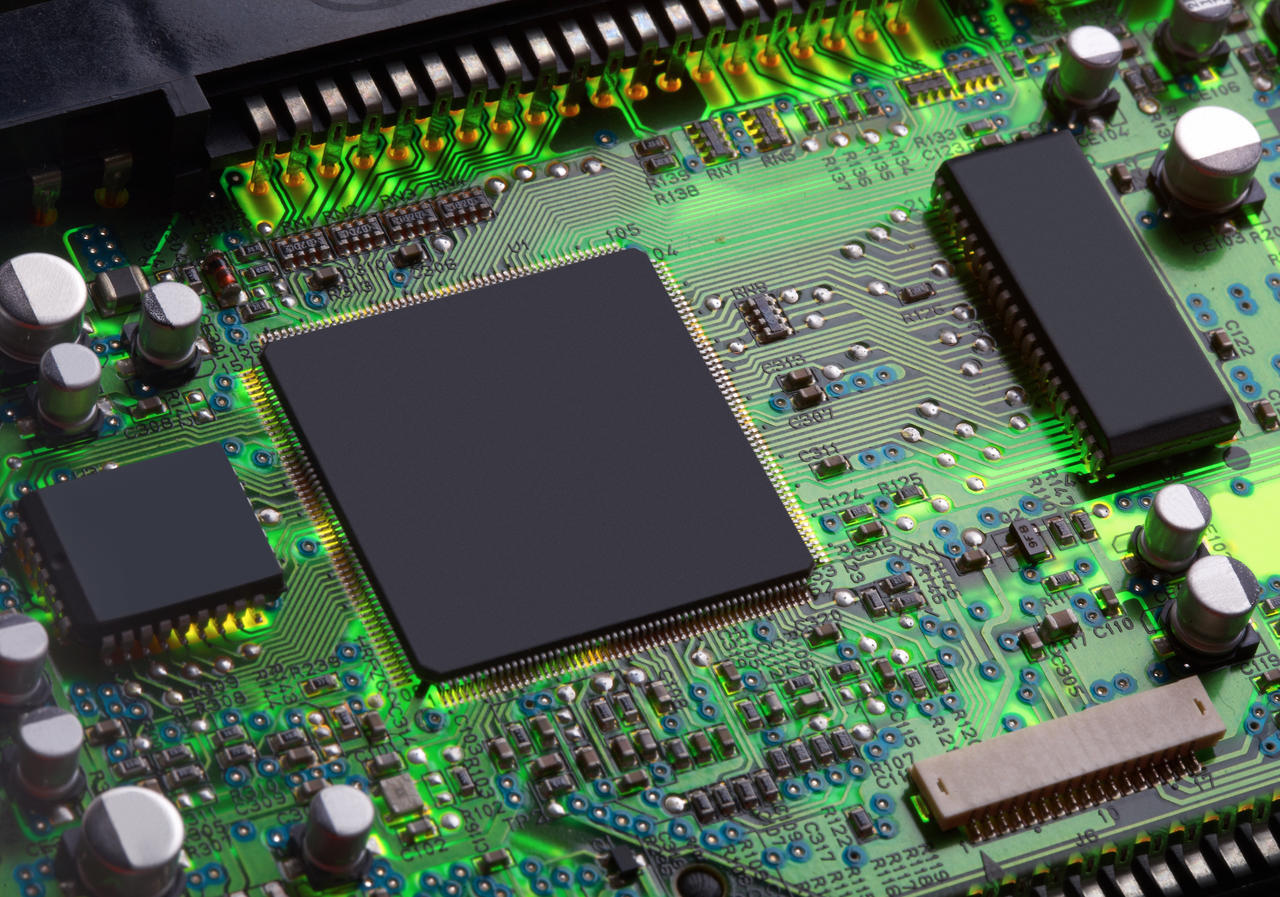 回收博通以太網(wǎng)IC，安森美IGBT模塊，賽靈思FPGA芯片，Microchip傳感器